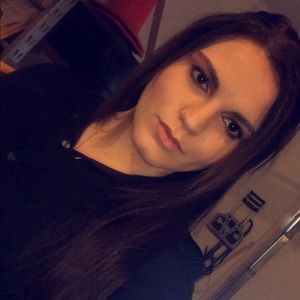 Meet your Posher, Meagan